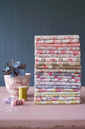 Tilda Patchwork Baumwolle - Maple Farm - Gwendelyn Blueberry